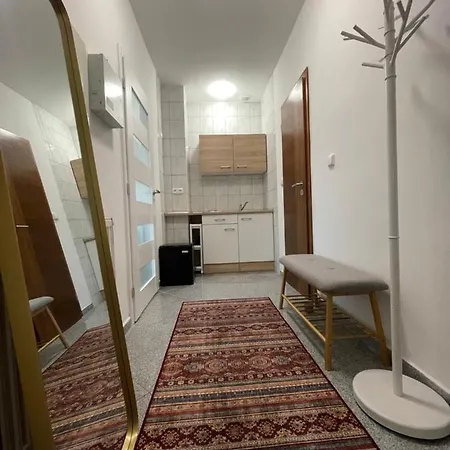 Booklovers Close To Center Appartement *